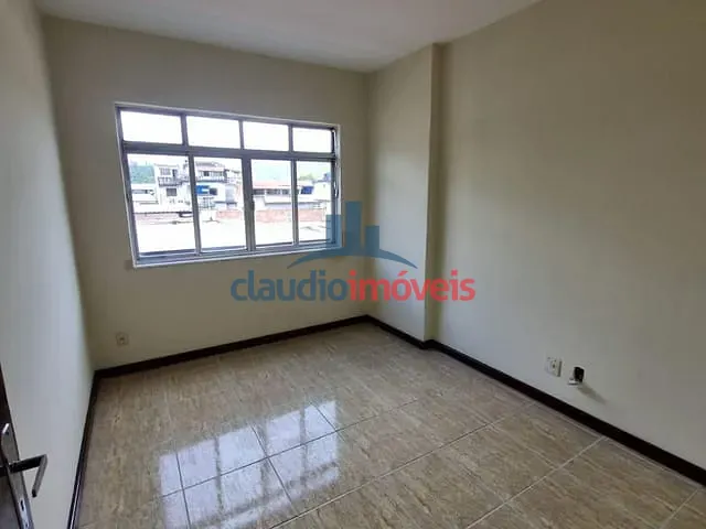 Apartamento 3 quartos e 2 banheiros, para alugar, no bairro Ano Bom em Barra Mansa
