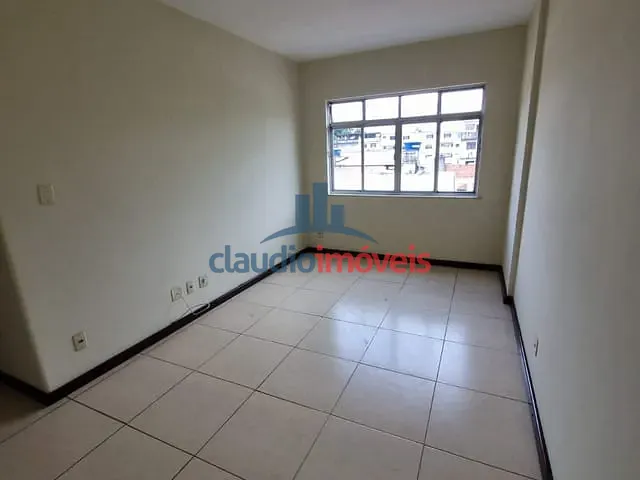 Apartamento 3 quartos e 2 banheiros, para alugar, no bairro Ano Bom em Barra Mansa