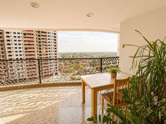 Apartamento 4 quartos e 5 banheiros, à venda, no bairro Santa Rosa em Cuiabá