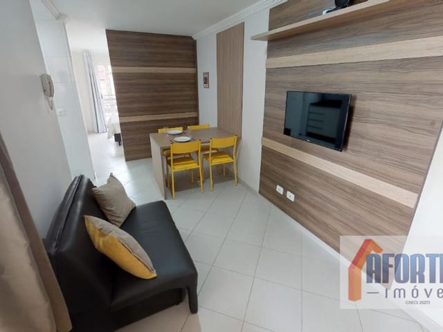 Apartamento 1 quarto e 1 banheiro, à venda, no bairro Centro em Curitiba