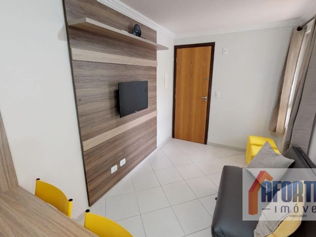 Apartamento 1 quarto e 1 banheiro, à venda, no bairro Centro em Curitiba