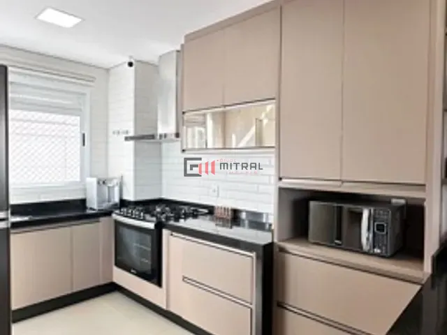 Apartamento 3 quartos e 5 banheiros, à venda, no bairro Gleba Fazenda Palhano em Londrina