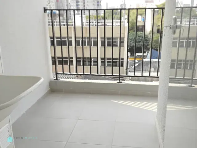 Apartamento 2 quartos e 1 banheiro, para alugar, no bairro Lapa de Baixo em São Paulo
