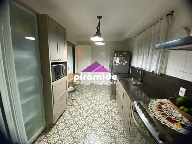 Apartamento 3 quartos e 4 banheiros, à venda, no bairro Vila Ema em São José dos Campos