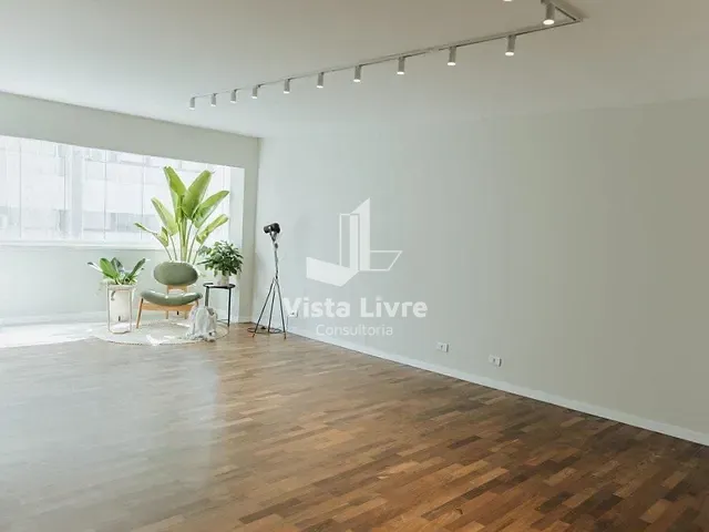 Apartamento com 163m² 3 quartos e 4 banheiros, à venda, no bairro Itaim Bibi em São Paulo