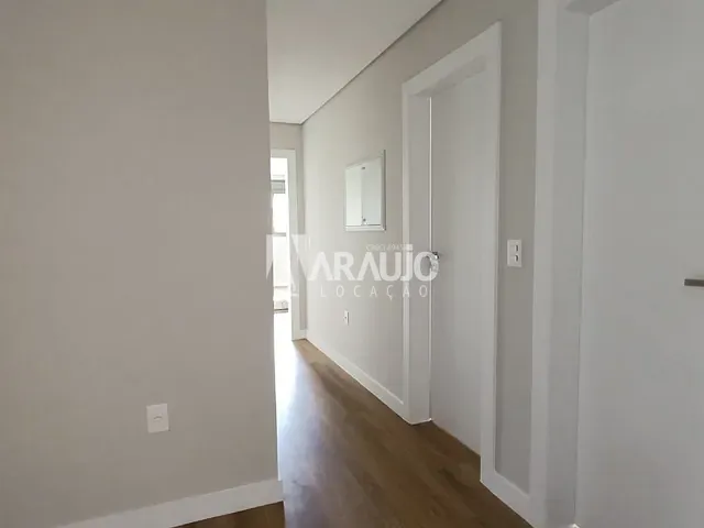 Apartamento 3 quartos e 1 banheiro, para alugar, no bairro Centro em Itajaí