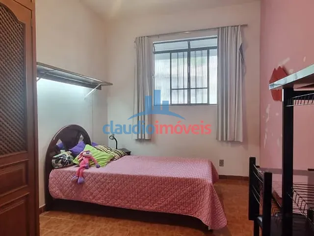 Apartamento com 909400m² 4 quartos e 1 banheiro, à venda, no bairro Centro em Barra Mansa