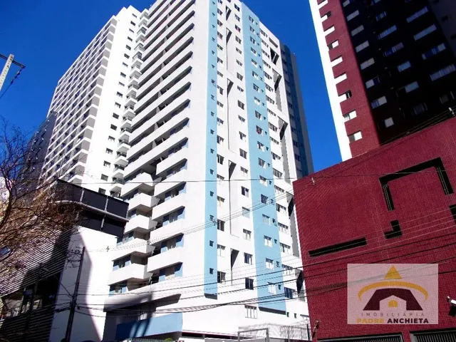 Apartamento 2 quartos e 1 banheiro, à venda, no bairro Champagnat em Curitiba