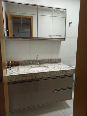 Apartamento 2 quartos e 1 banheiro, à venda, no bairro Ribeirão do Lipa em Cuiabá