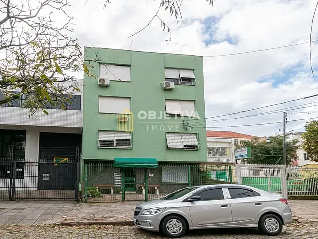 Apartamento 2 quartos e 1 banheiro, à venda, no bairro Santana em Porto Alegre