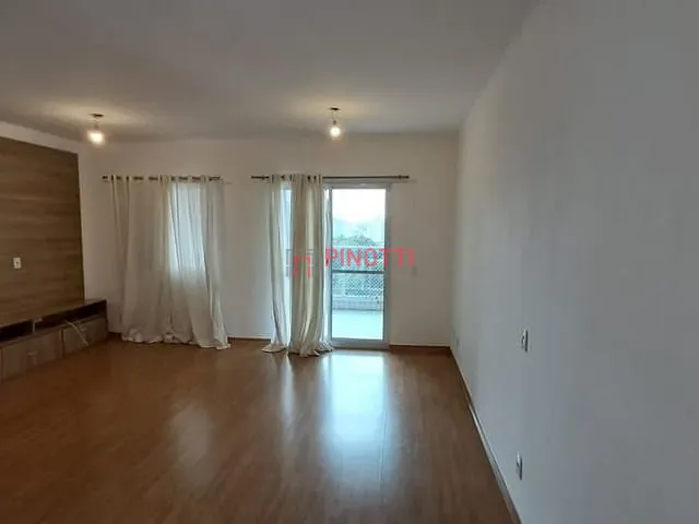 Apartamento 3 quartos e 1 banheiro, à venda ou para alugar, no bairro Baeta Neves em São Bernardo do Campo