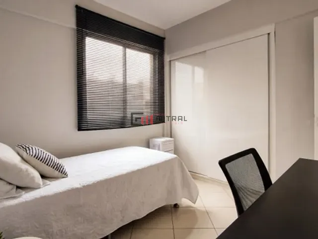 Apartamento 2 quartos e 2 banheiros, à venda, no bairro Centro em Londrina