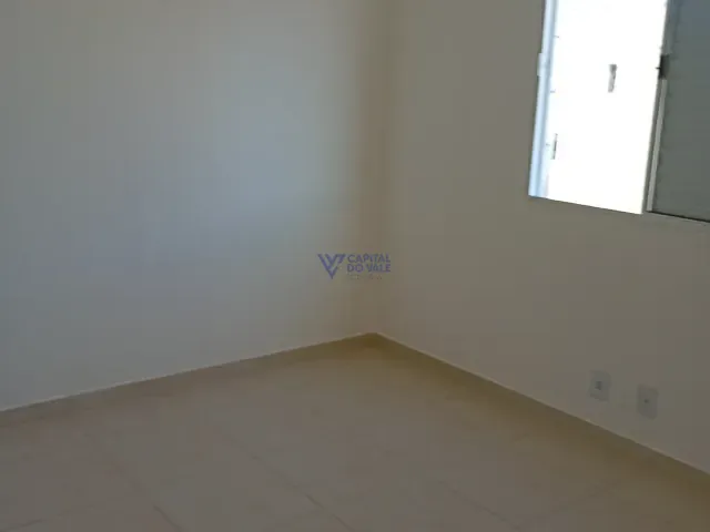 Apartamento 2 quartos e 1 banheiro, à venda ou para alugar, no bairro Jardim São Leopoldo em São José dos Campos