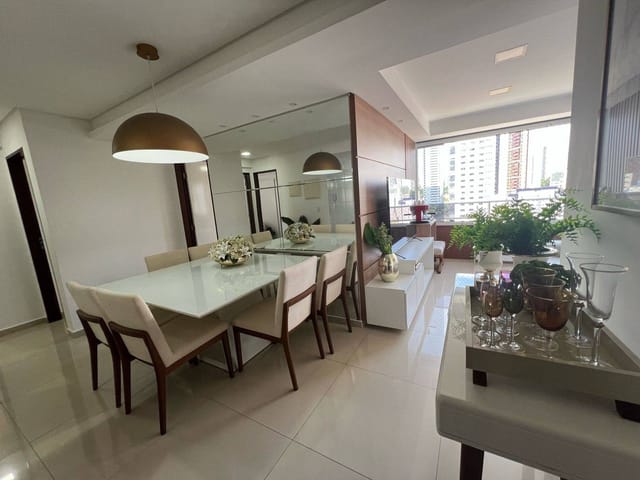 Apartamento 2 quartos e 2 banheiros, à venda, no bairro Manaíra em João Pessoa