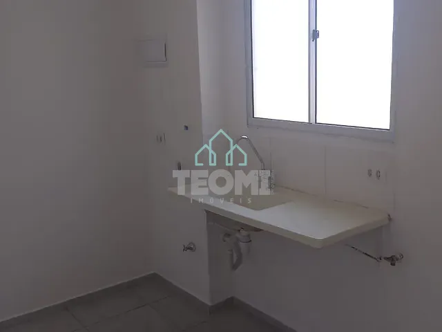 Apartamento 2 quartos e 1 banheiro, à venda ou para alugar, no bairro Granjas Santa Terezinha em Taubaté