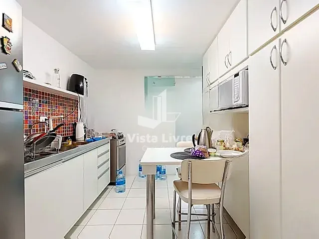 Apartamento com 76m² 2 quartos e 1 banheiro, à venda, no bairro Pinheiros em São Paulo