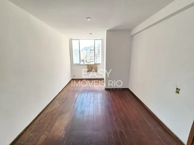 Apartamento com 91m² 3 quartos e 3 banheiros, à venda, no bairro Copacabana em Rio de Janeiro