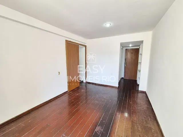Apartamento com 91m² 3 quartos e 3 banheiros, à venda, no bairro Copacabana em Rio de Janeiro