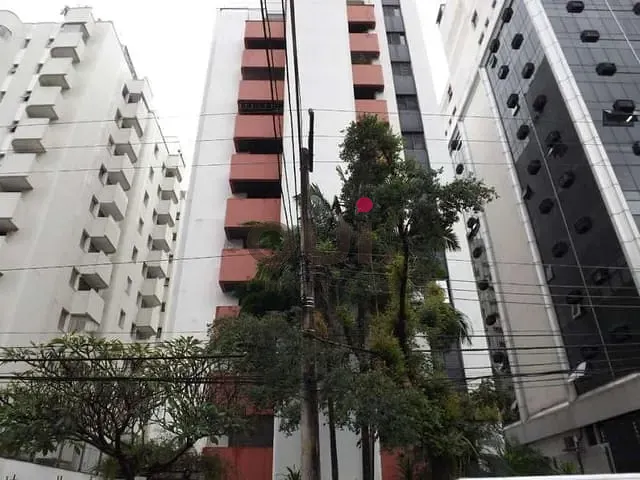 Apartamento 3 quartos e 3 banheiros, à venda, no bairro Moema em São Paulo