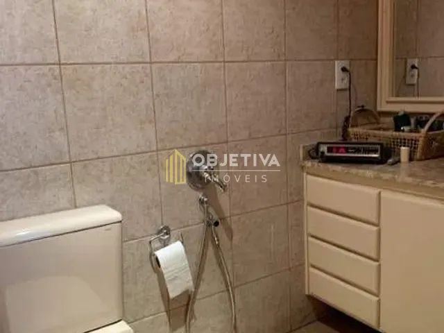 Apartamento 4 quartos e 4 banheiros, à venda, no bairro Floresta em Porto Alegre