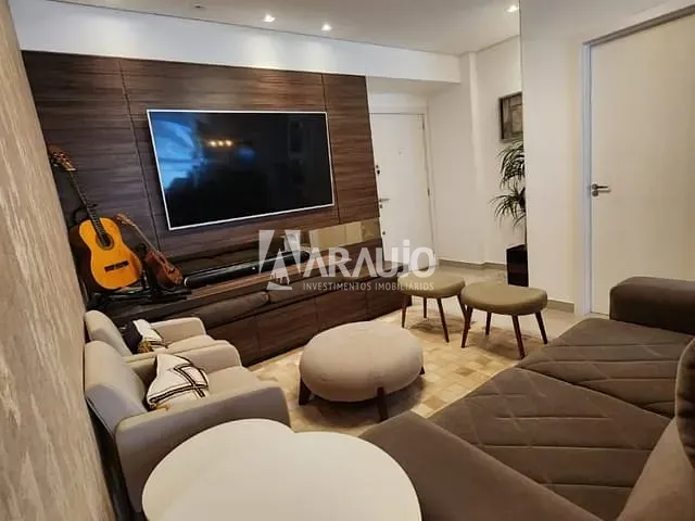 Apartamento com 102m² 2 quartos e 2 banheiros, à venda, no bairro Centro em Itajaí