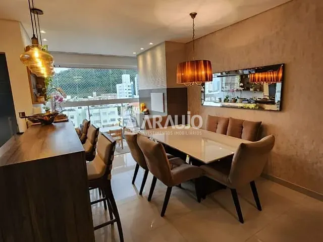 Apartamento com 102m² 2 quartos e 2 banheiros, à venda, no bairro Centro em Itajaí
