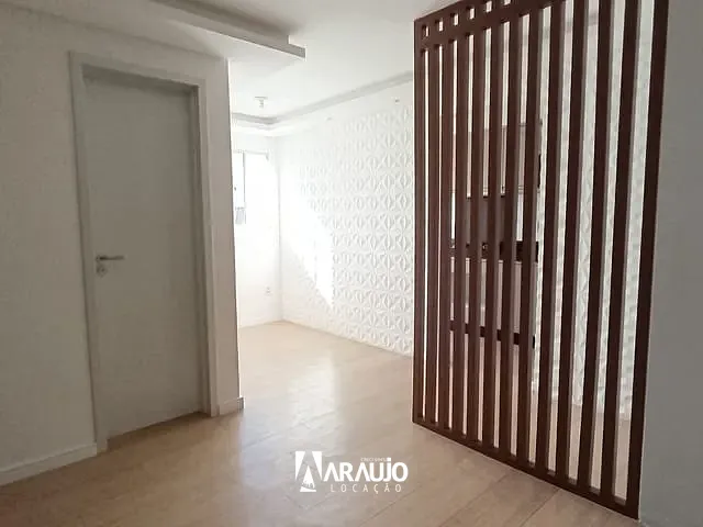Apartamento 2 quartos e 1 banheiro, para alugar, no bairro Espinheiros em Itajaí