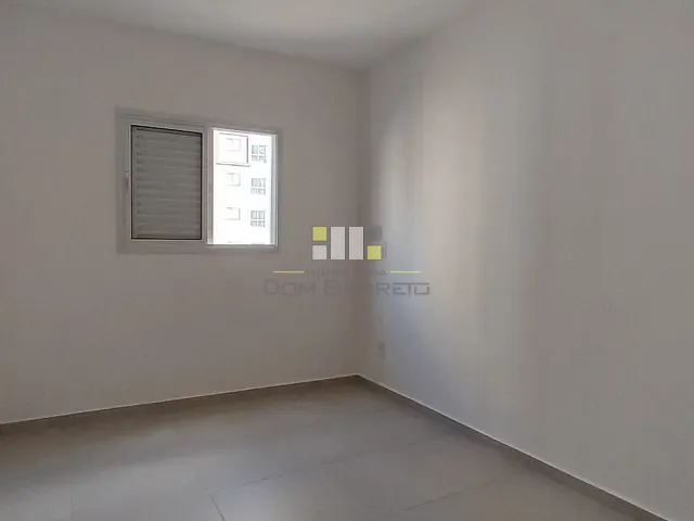 Apartamento 2 quartos e 1 banheiro, para alugar, no bairro Bairro ZPR2 em Nova Odessa