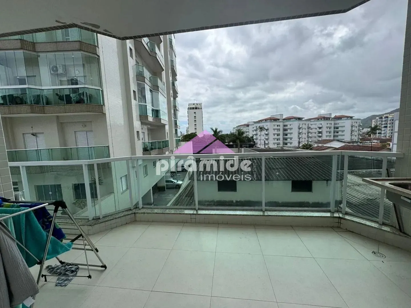Apartamento, 3 quartos, 100 m² - Foto 1