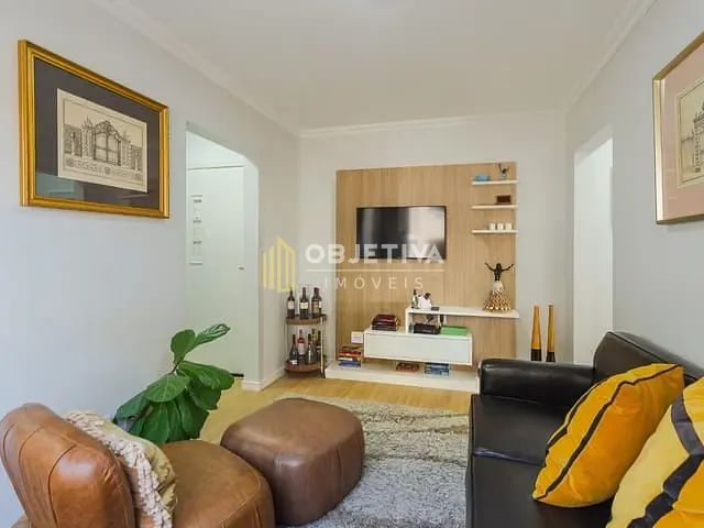 Apartamento 1 quarto e 1 banheiro, à venda, no bairro Santo Antônio em Porto Alegre