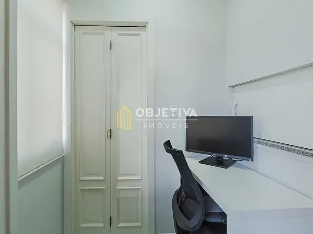 Apartamento 1 quarto e 1 banheiro, à venda, no bairro Santo Antônio em Porto Alegre