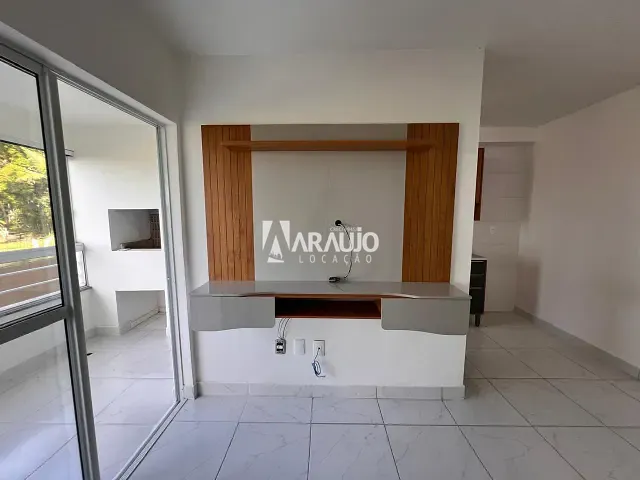 Apartamento 2 quartos e 1 banheiro, para alugar, no bairro Espinheiros em Itajaí