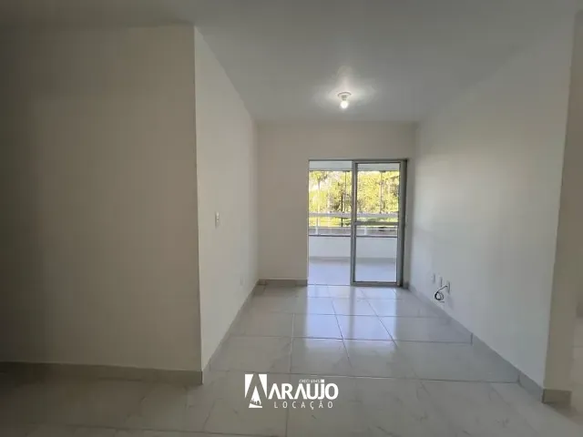 Apartamento 2 quartos e 1 banheiro, para alugar, no bairro Espinheiros em Itajaí