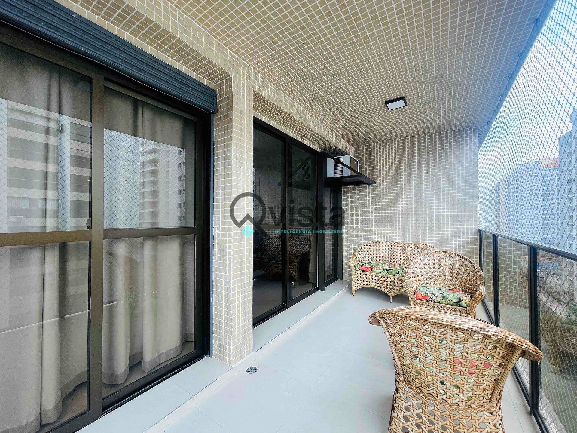 Apartamento à venda com 2 quartos, 95m² - Foto 4