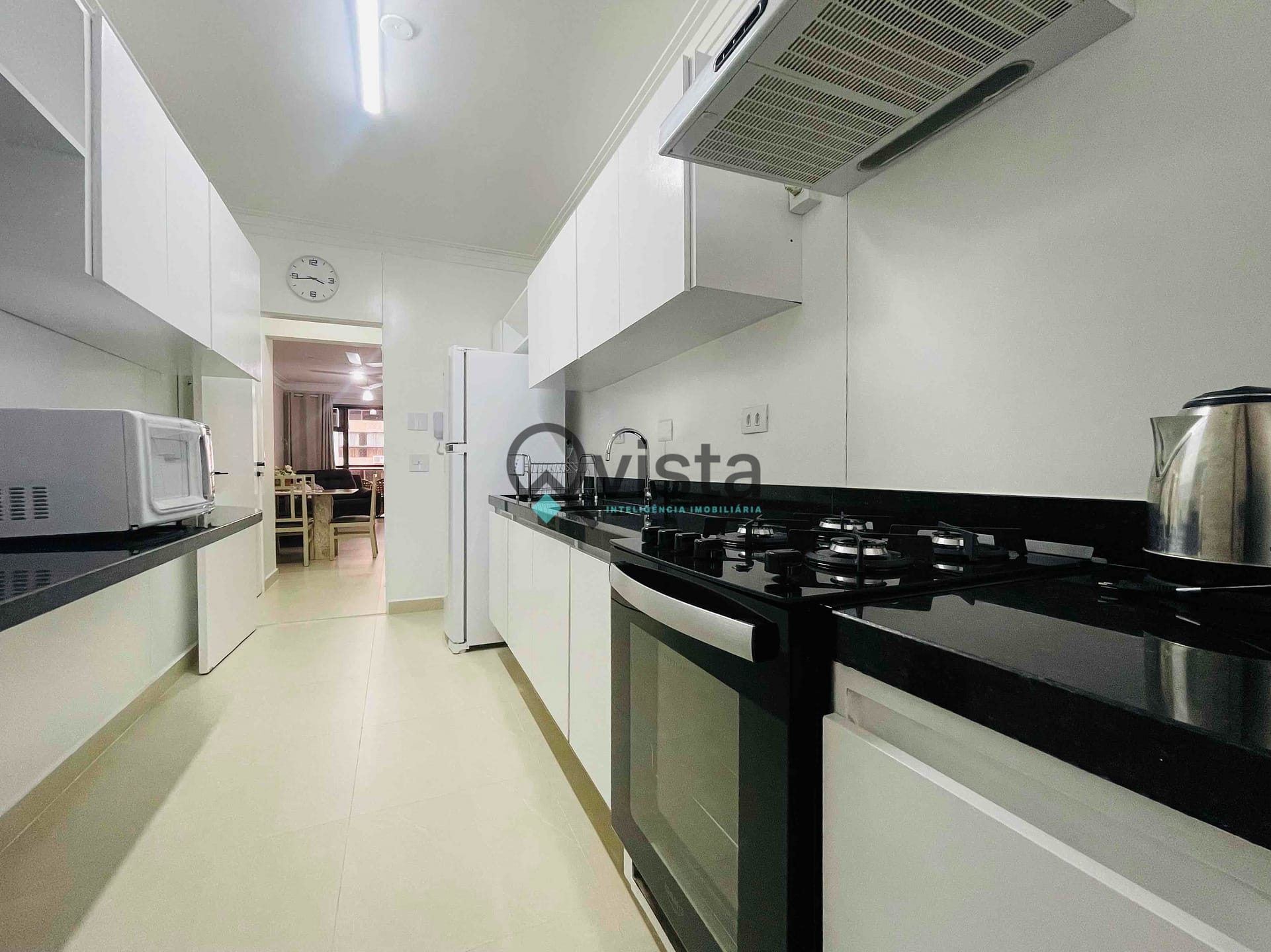 Apartamento à venda com 2 quartos, 95m² - Foto 17