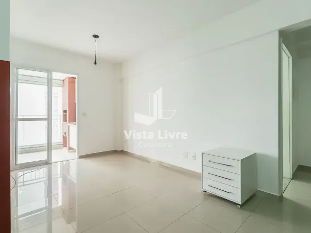Apartamento com 83m² 3 quartos e 2 banheiros, à venda, no bairro Barra Funda em São Paulo