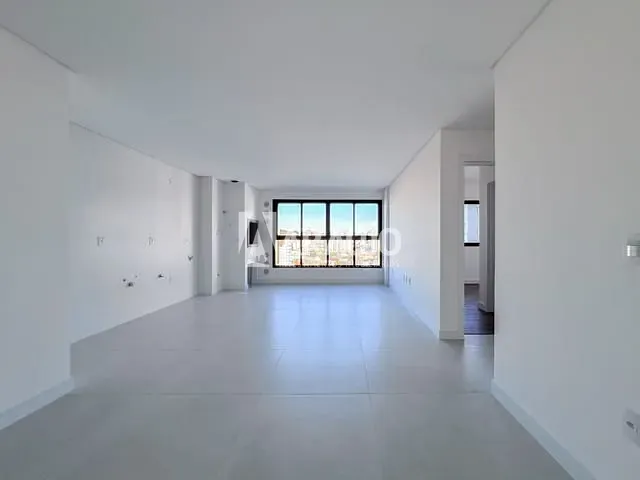 Apartamento 2 quartos e 2 banheiros, à venda, no bairro São João em Itajaí