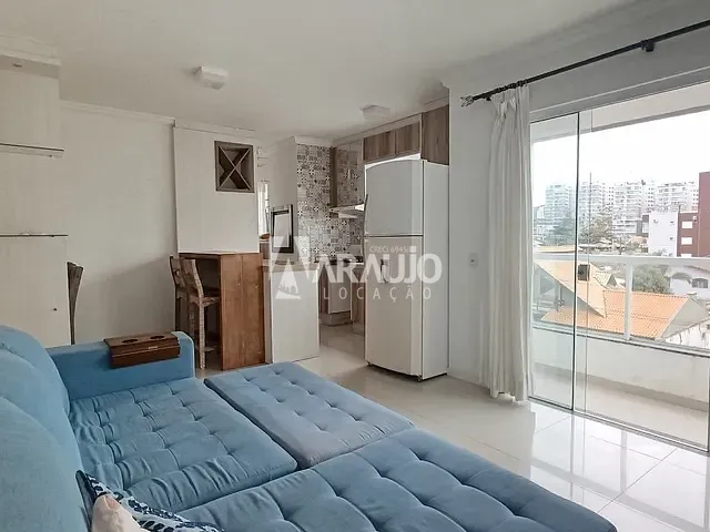 Apartamento 2 quartos e 1 banheiro, para alugar, no bairro Praia Brava de Itajaí em Itajaí
