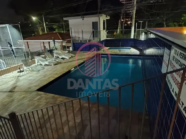 Apartamento com 60m² 2 quartos e 1 banheiro, à venda, no bairro Umuarama em Osasco