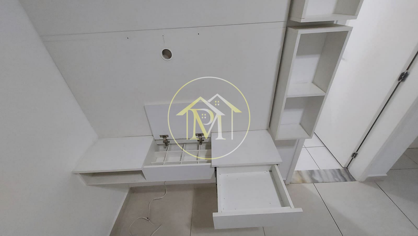 Apartamento à venda com 2 quartos, 78m² - Foto 27