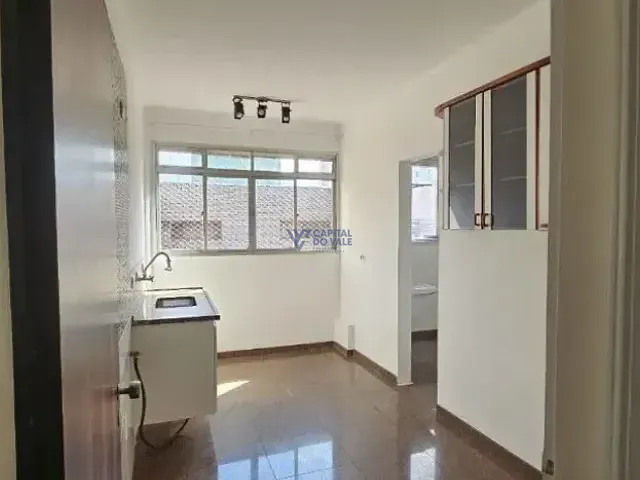 Apartamento 2 quartos e 2 banheiros, à venda, no bairro Centro em São José dos Campos