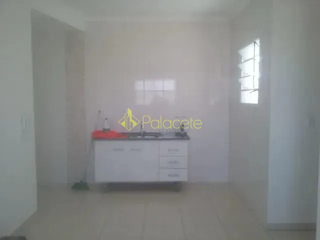 Apartamento 2 quartos e 2 banheiros, à venda, no bairro Vista Alegre em Taubaté