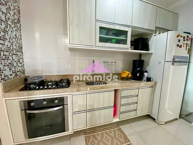 Apartamento 2 quartos e 1 banheiro, à venda, no bairro Residencial Bosque dos Ipês em São José dos Campos
