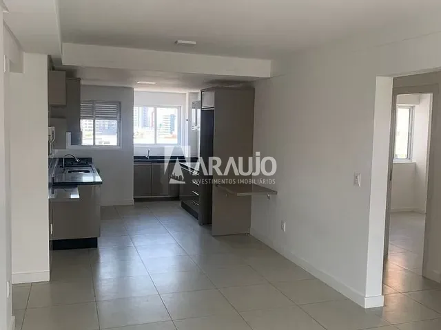 Apartamento 3 quartos e 2 banheiros, à venda, no bairro Centro em Itajaí