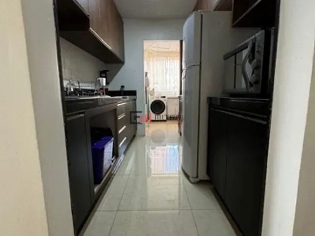 Apartamento 3 quartos e 2 banheiros, à venda, no bairro Centro em Londrina