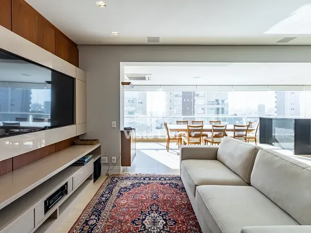 Apartamento com 190m² 3 quartos e 5 banheiros, à venda, no bairro Alto da Lapa em São Paulo