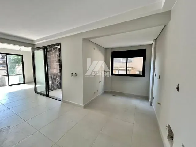 Apartamento com 161m² 3 quartos e 2 banheiros, à venda, no bairro Bom Retiro em Matinhos