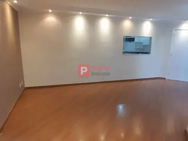 Apartamento com 60m² 2 quartos e 1 banheiro, para alugar, no bairro Jardim Marajoara em São Paulo