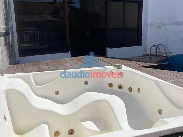 Apartamento com 200m² 3 quartos e 3 banheiros, à venda, no bairro Centro em Barra Mansa