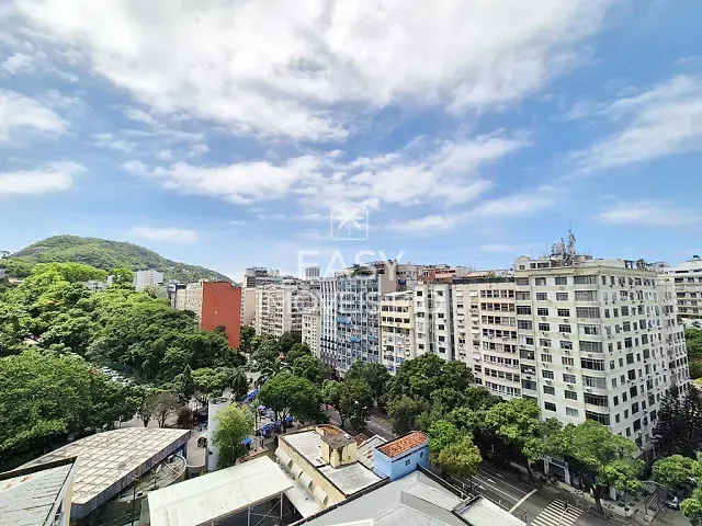 Apartamento com 140m² 2 quartos e 4 banheiros, à venda, no bairro Copacabana em Rio de Janeiro